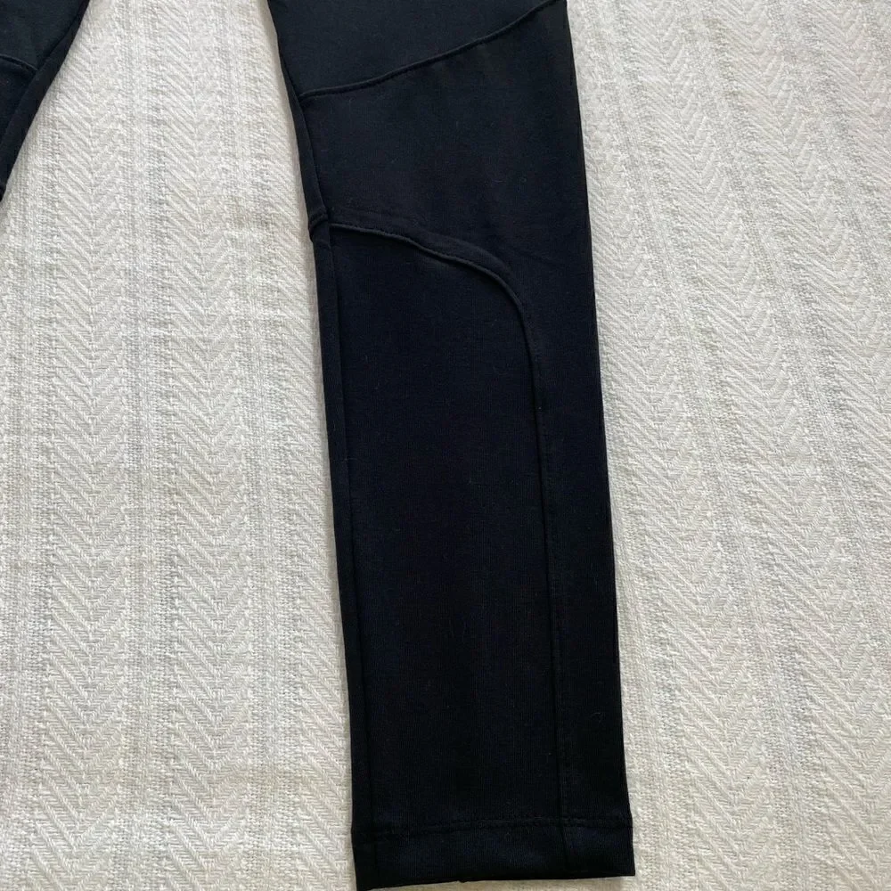 NIKE AIR WOMENS Tight Fit LEGGINGS